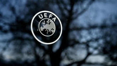 UEFA iki futbolçusu koronavirusa yoluxmuşu kluba texniki məğlubiyyət verdi