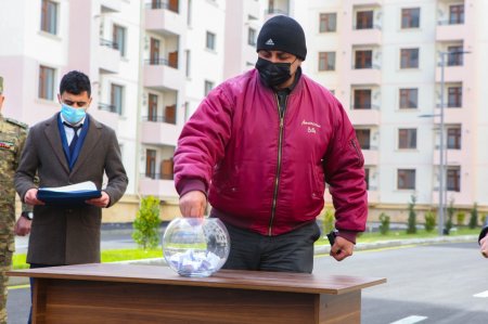Şəhid ailələri və müharibə əlillərinə 50 mənzil təqdim edildi