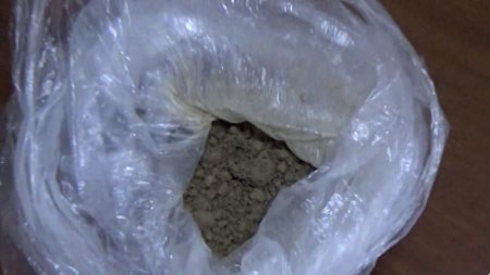 Abşeron rayonunda narkotik vasitələrin satışı ilə məşğul olan şəxs saxlanılıb