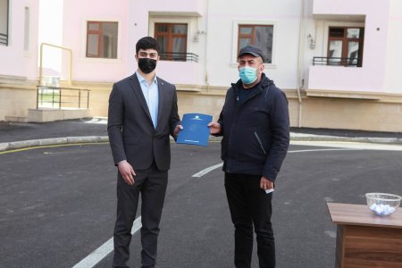 Ramana qəsəbəsində şəhid ailələri və Qarabağ müharibəsi  əlillərinə mənzillər verildi