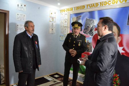 İsmayıllıdan olan şəhid Fuad Nəcəfovun medalı anım günündə ailəsinə təqdim edilib