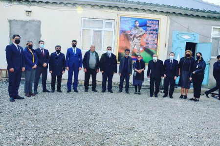 Şəhid ailəsi ziyarət olunmuşdur