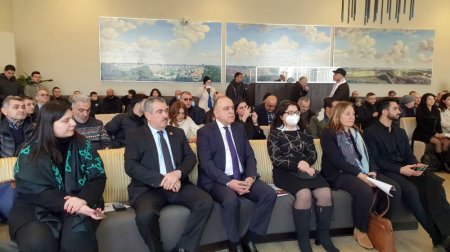 Haaqada Xocalı abidəsi ziyarət edilib