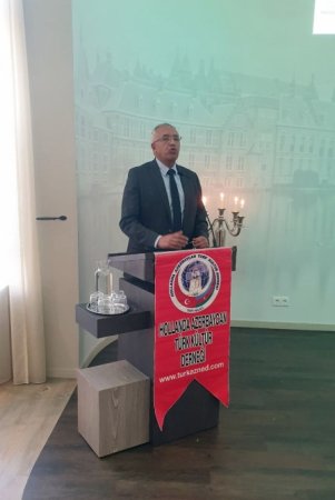 Haaqada Xocalı abidəsi ziyarət edilib