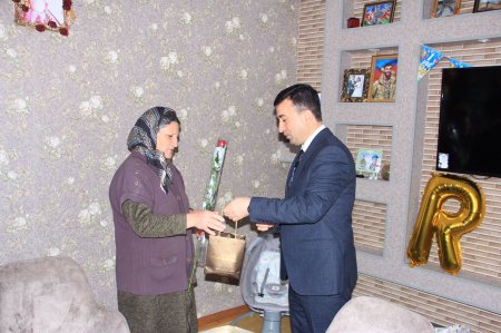 Şəhid anaları ziyarət edilib