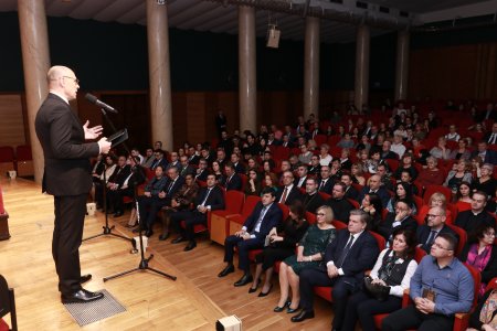 Varşavada “Şuşa ili”nə və Zəfər Gününə həsr edilmiş konsert keçirilib