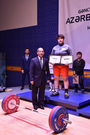 Azərbaycan çempionatında İsmayıllı rayonunun qadın idmançıları l yerə layiq görülüblər!