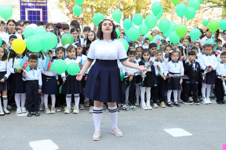 "Bilik Günü" münasibətilə Yevlax şəhəri 4 nömrəli tam orta məktəbdə iştirak edib