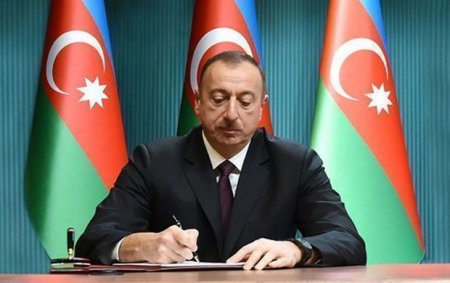 Prezident Tibb Universiteti ilə bağlı SƏRƏNCAM İMZALADI