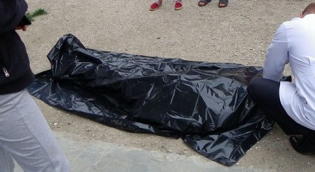 Bakıda küçədən meyit tapıldı