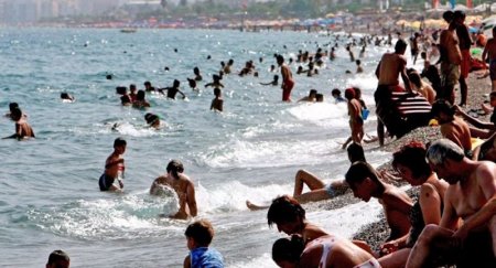 Əhalinin Diqqətinə! Çimərlik və su istirahət mərkəzlərinin işləmə qaydası açıqlandı - RƏSMİ