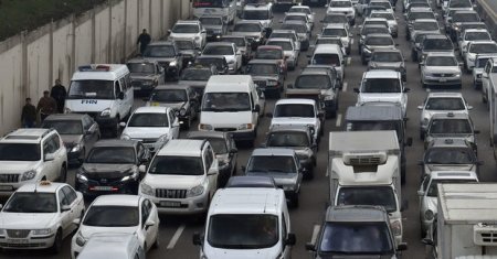 Bəzi təşkilatların işə başlama vaxtları dəyişdirilə bilər - RƏSMİ