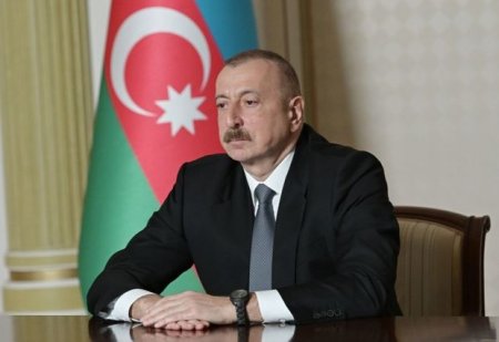 Prezident onlara fəxri adlar verdi - SİYAHI