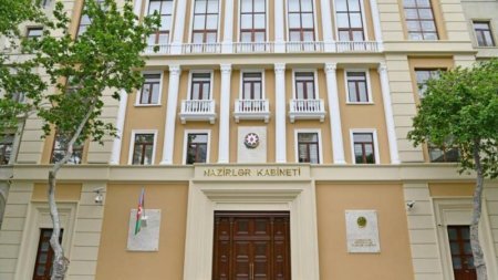 Sərt karantin rejimində jurnalistlərin fəaliyyəti ilə bağlı RƏSMİ AÇIQLAMA