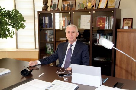 Elşad Abbasov: Heydər Əliyev: dahi xilaskar və dövlət qurucusu