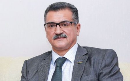 Millət vəkili seçicilərini dinlədi