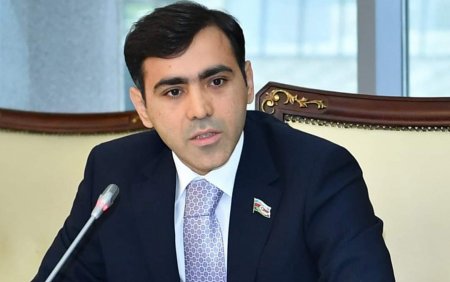 Üçrəngli bayrağımız doğma Şuşamızda da dalğalanmaqdadır