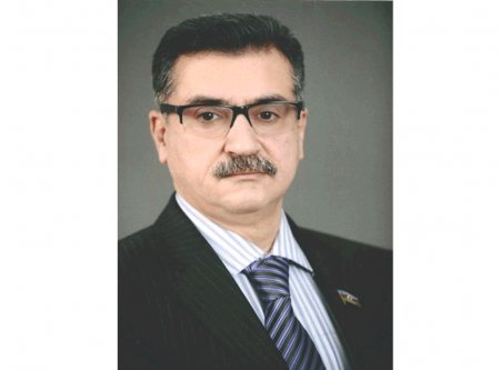 Ali Baş Komandan bayrağımızı ən ali məqama yüksəldir