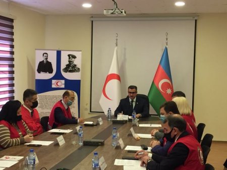 Azərbaycan Qızıl Aypara Cəmiyyətinin 101-ci il dönümü qeyd edilib