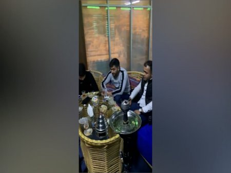 Bakıda karantin qaydalarına əməl etməyən çay evlərində polislər tərəfindən reydlər keçirilib