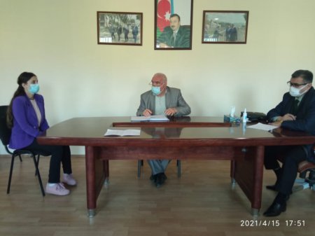 Novruz Aslanovun seçiciləri ilə görüşü davam edir