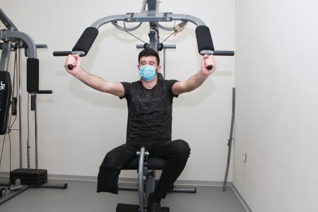 Media nümayəndələri daha bir reabilitasiya müəssisəsində qazilərimizə göstərilən xidmətlərlə tanış edilib