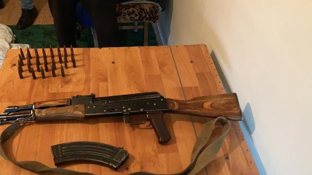 Ağsuda keçmiş məhkumdan“Kalaşnikov” avtomatı götürülüb