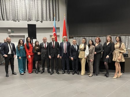 Belarus paytaxtında Zəfər Günü təntənə ilə qeyd edilib