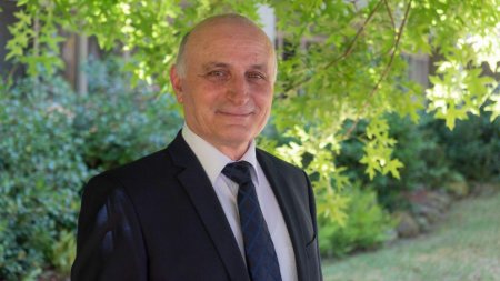 Avstraliyada yaşayan azərbaycanlı alimə yüksək etimada layiq görülüb