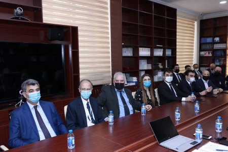 Xaricdə yaşayan azərbaycanlı alimlərin forumunun keçirilməsi     müzakirə olunub