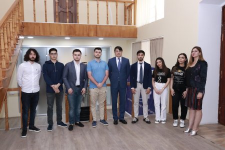 Böyük Britaniyada təhsil alan azərbaycanlı gənclər Diaspor Komitəsində olub