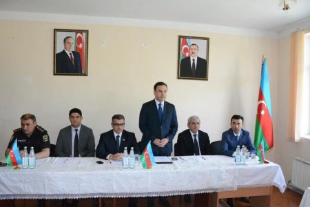 Novruz Aslanovun qəbulları davam edir