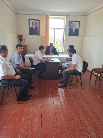 Novruz Aslanovun səyyar qəbulu davam edir 