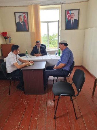 Novruz Aslanovun səyyar qəbulu davam edir 