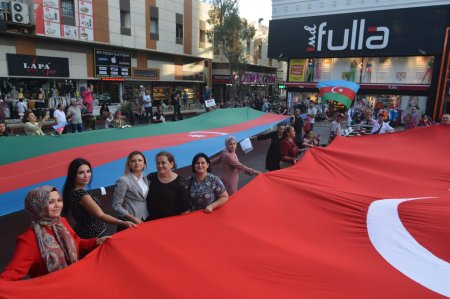Antalyada Ermənistanın təxribatı ilə bağlı məlumatlandırma aksiyası keçirilib