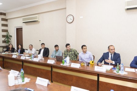 Kənd Təsərrüfatı Nazirliyində aqrar sahə üzrə ixtisaslaşmış startapçılarla görüş keçirilib