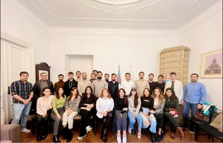 Varşava Azərbaycan Evində yeni layihənin icrasına start verilib