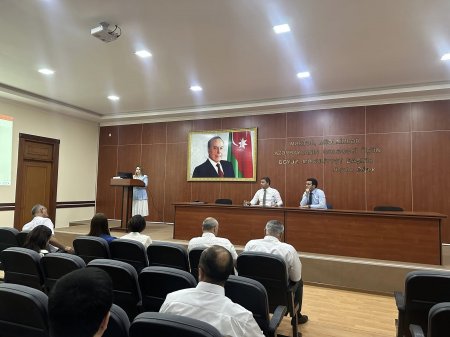 Mərkəzi Aran Regional Təhsil İdarəsində hesabat müşavirəsi