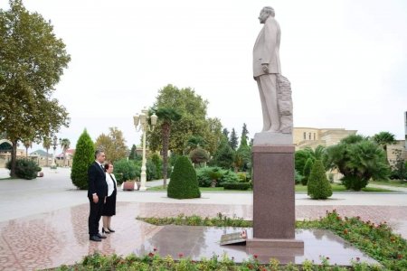 5 oktyabr – Beynəlxalq Müəllimlər Günü münasibətiylə tədbirlər keçirilib