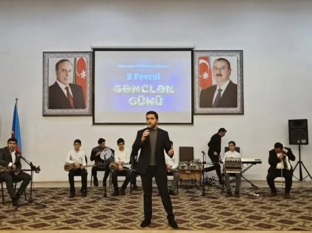 "Məni  istedadımla  tanı"  adlı  ədəbi-musiqili  tədbir  keçirilib