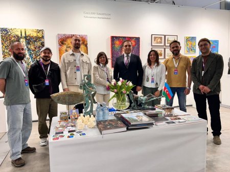 Azərbaycan Almaniyada keçirilən beynəlxalq incəsənət sərgisində təmsil olunur