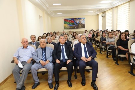 Bitki Mühafizə və Texniki Bitkilər Elmi-Tədqiqat İnstitutunda 15 İyun – Milli Qurtuluş Gününə həsr olunmuş tədbir keçirilib