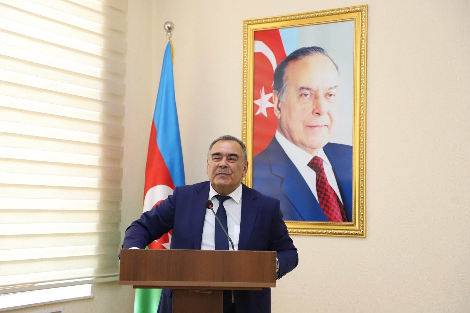 Bitki Mühafizəsi və Texniki Bitkilər Elmi-Tədqiqat İnstitutunda 27 Sentyabr – Anım Gününə həsr olunmuş tədbir keçirilib Bitki Mühafizəsi və Texniki Bitkilər Elmi-Tədqiqat İnstitutunda 27 Sentyabr – Anım Gününə həsr olunmuş tədbir keçirilib